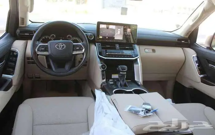 تويوتا لاندكروزر جي اكس ار GXR L 4 موديل 2024 10