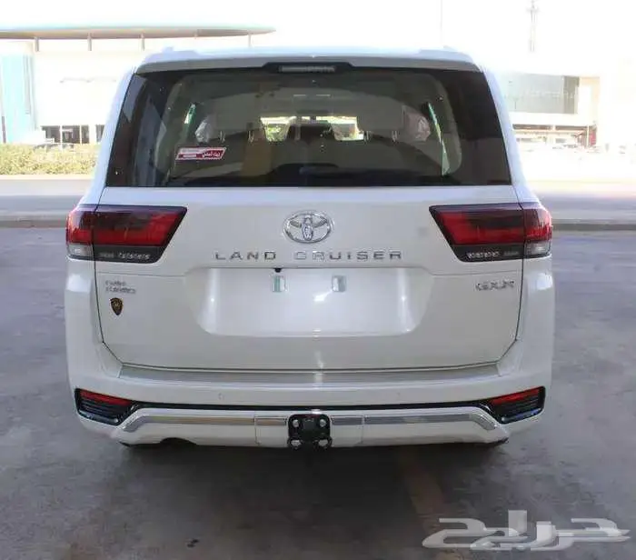تويوتا لاندكروزر جي اكس ار GXR L 4 موديل 2024 5