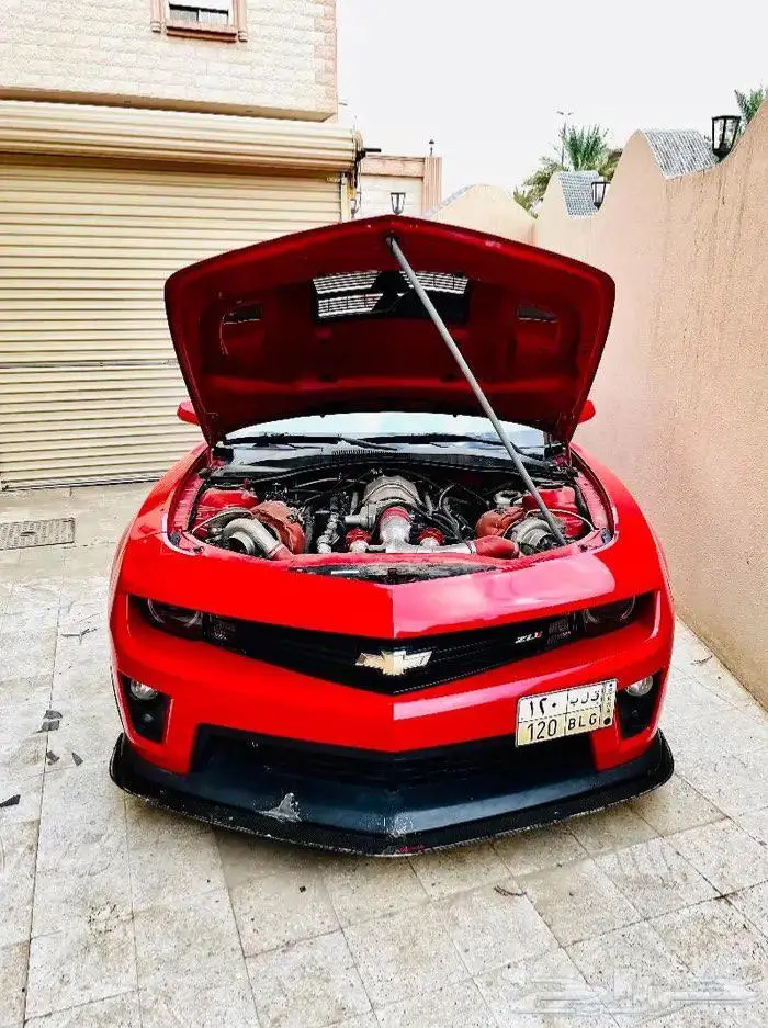 شيفروليه كمارو 2014 Chevrolet Camaro ZL1 ممشي 75 ألف (مخزنة) 12