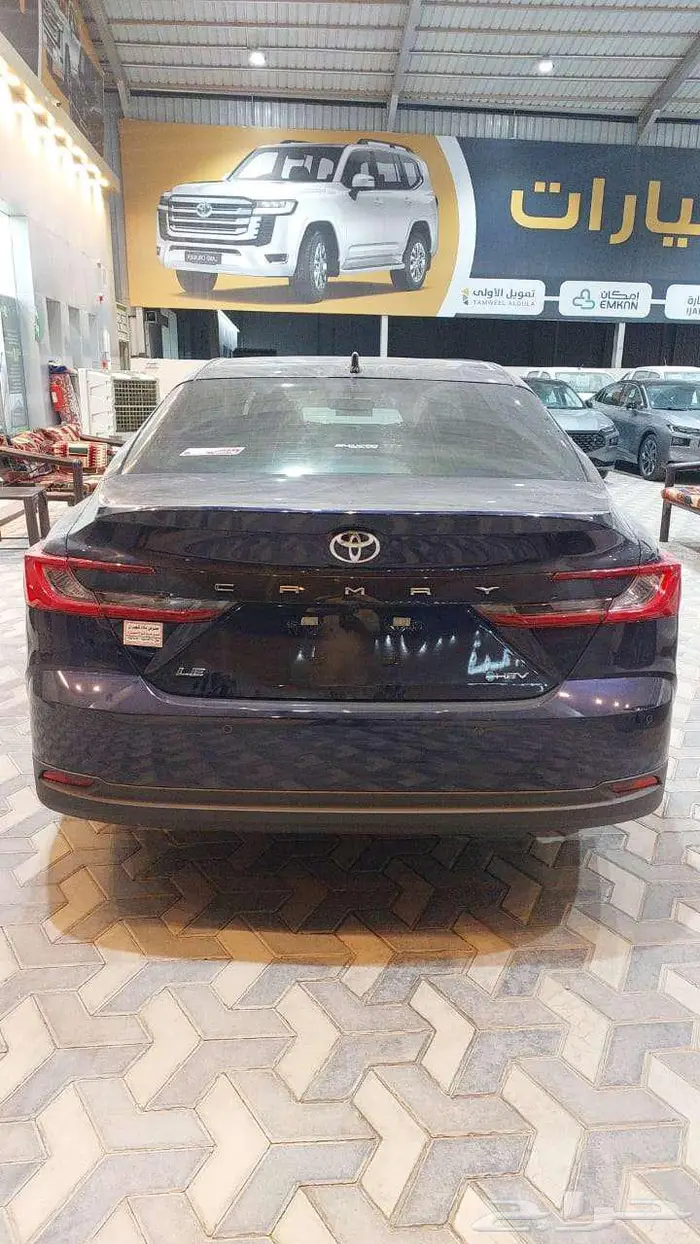كامري هايبرد LE 2025 سعودي كحلي 7
