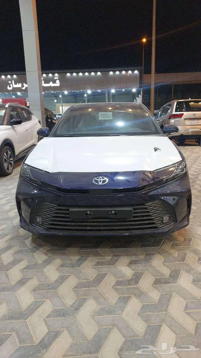 كامري هايبرد LE 2025 سعودي كحلي 1