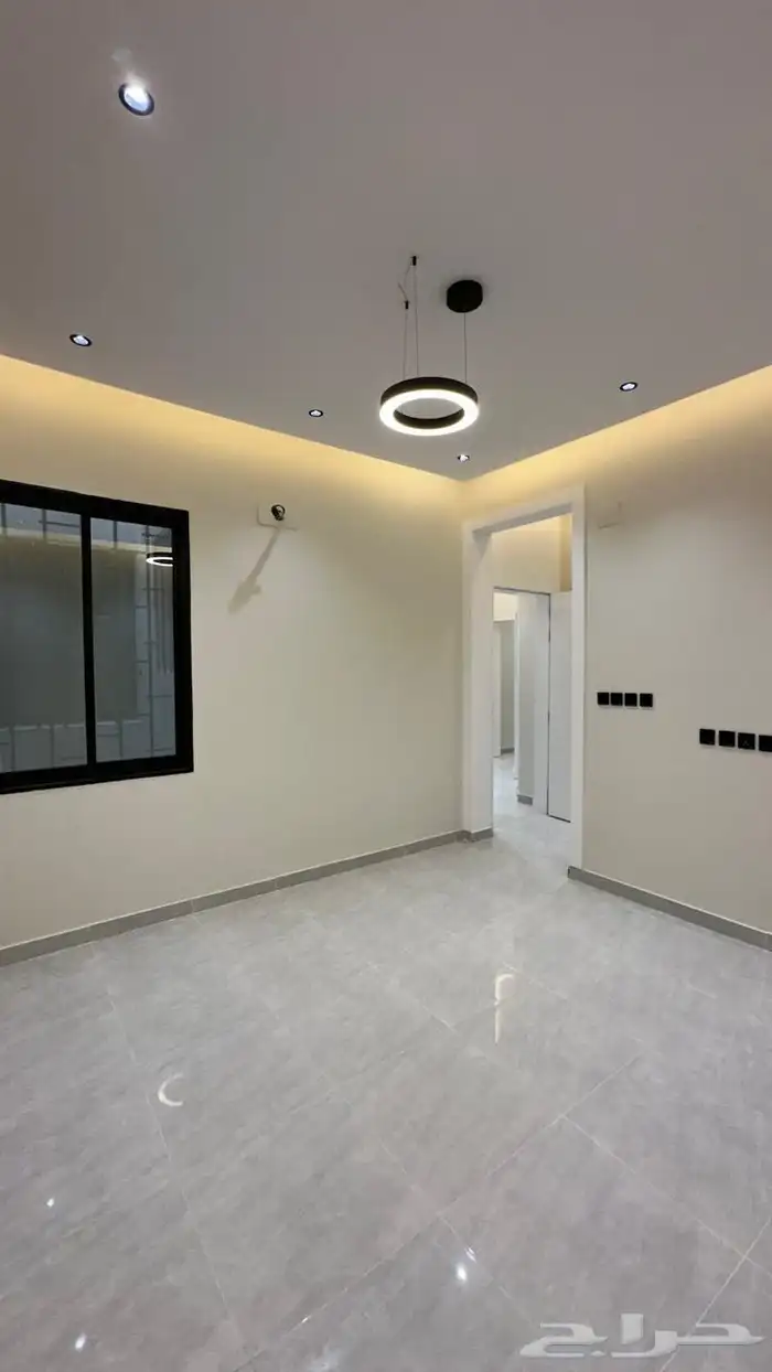 شقق ارضيه وروفات علويه للبيع خميس مشيط حي اليرموك 29