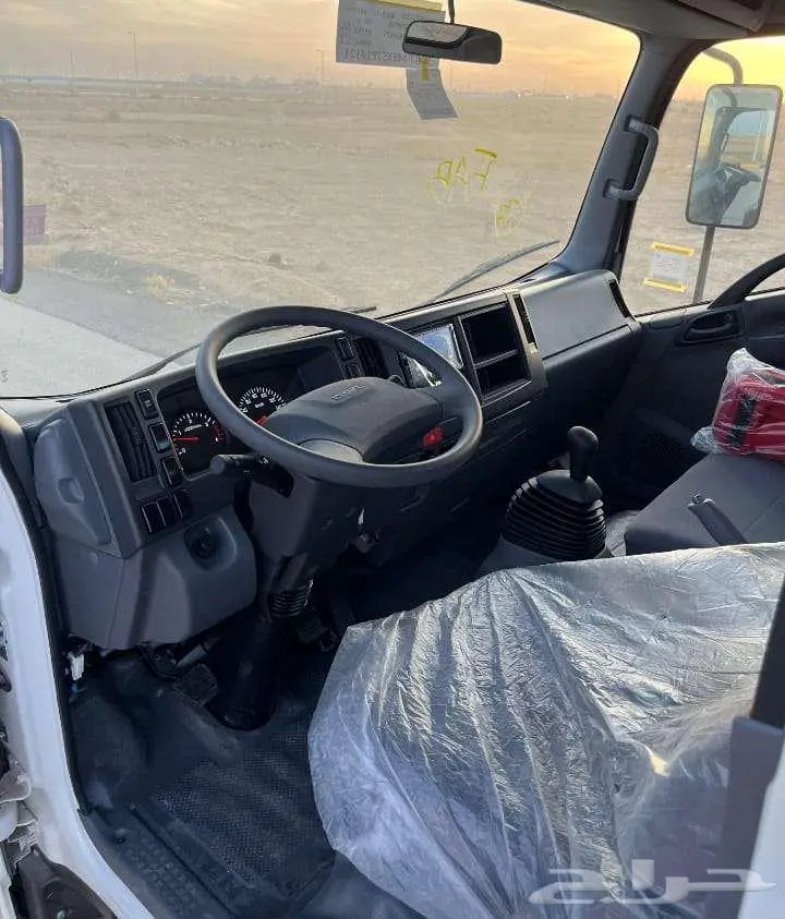 ايسوزو دينا 6 طن شاصي قصير و طويل بأسعار منافسة 1