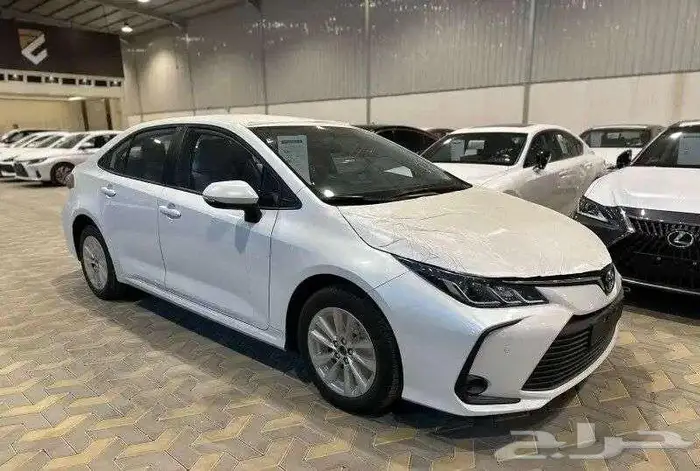 تويوتا كورولا XLI 2.0 مطور بنزين 2025 1