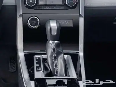 تويوتا فيلوز GLX بنزين 2025 - عروض الأقساط 1