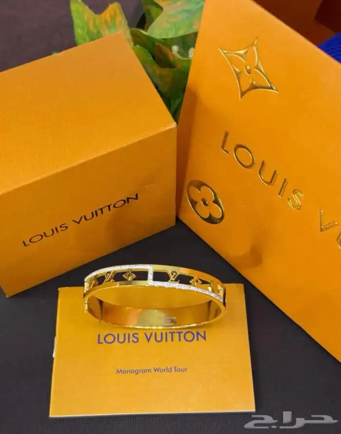 اساور لويس فيتون 4