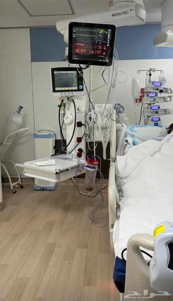تمريض منزلي مرافقين حاصلين علي شهادات جامعية خدمه 5