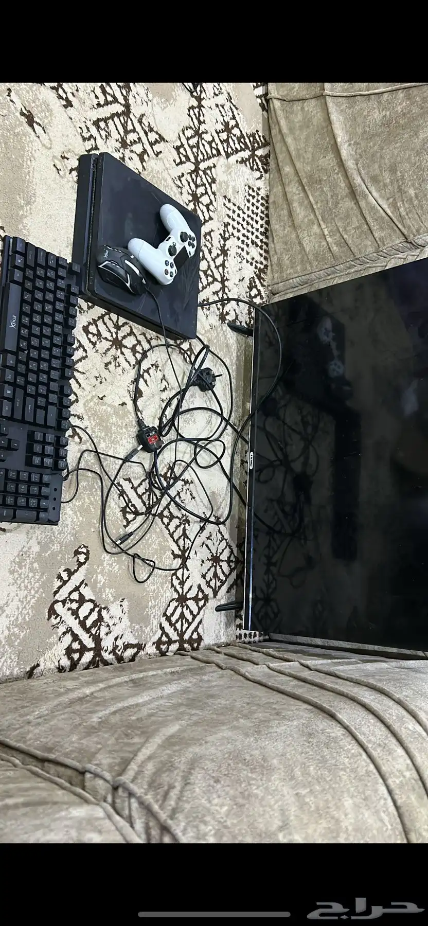 سوني فور للبيع مع كامل اغراضهه البيع مستعجل 0