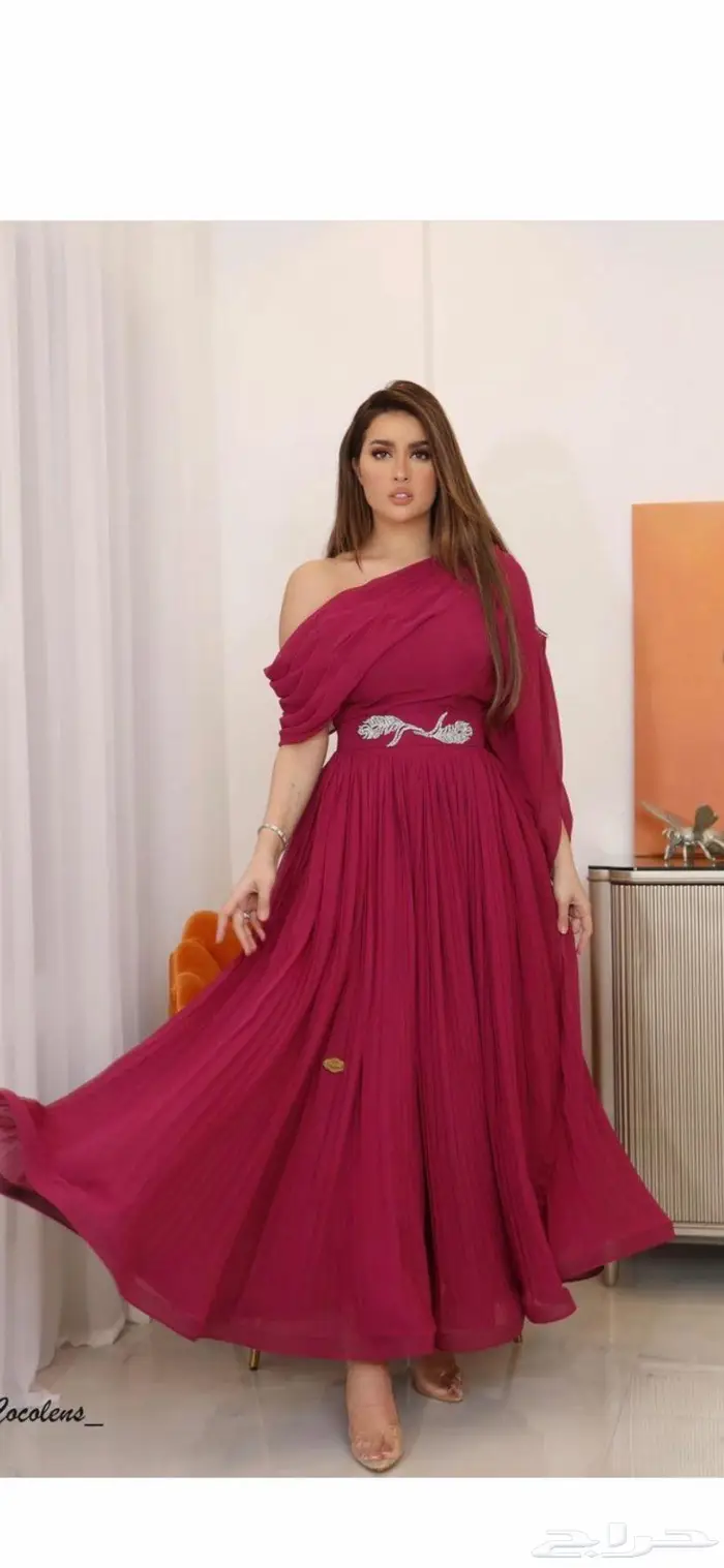 فستان مستعمل مرة  نفس الصورة 1