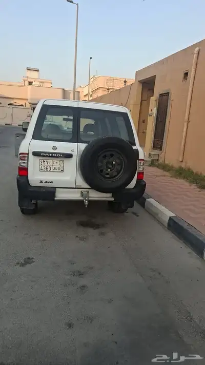 للبيع جيب نيسان 0