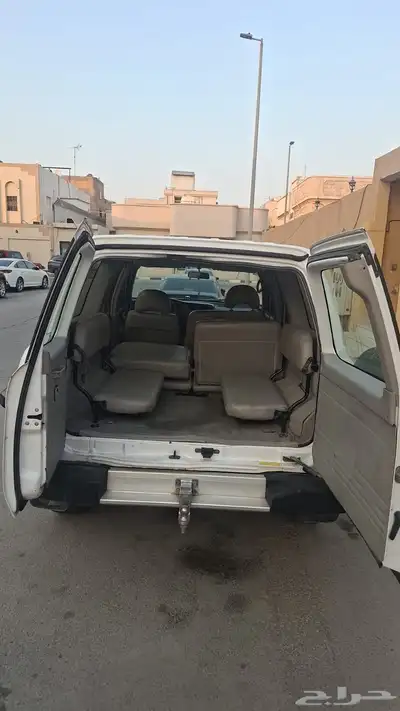 للبيع جيب نيسان 9