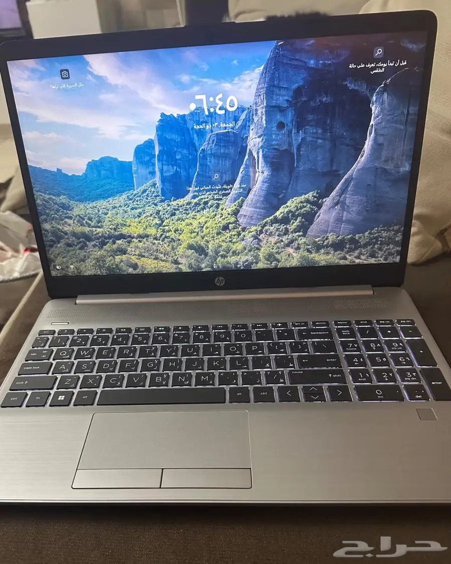 للبيع لاب توب hp G9 جديد لون فضي 11