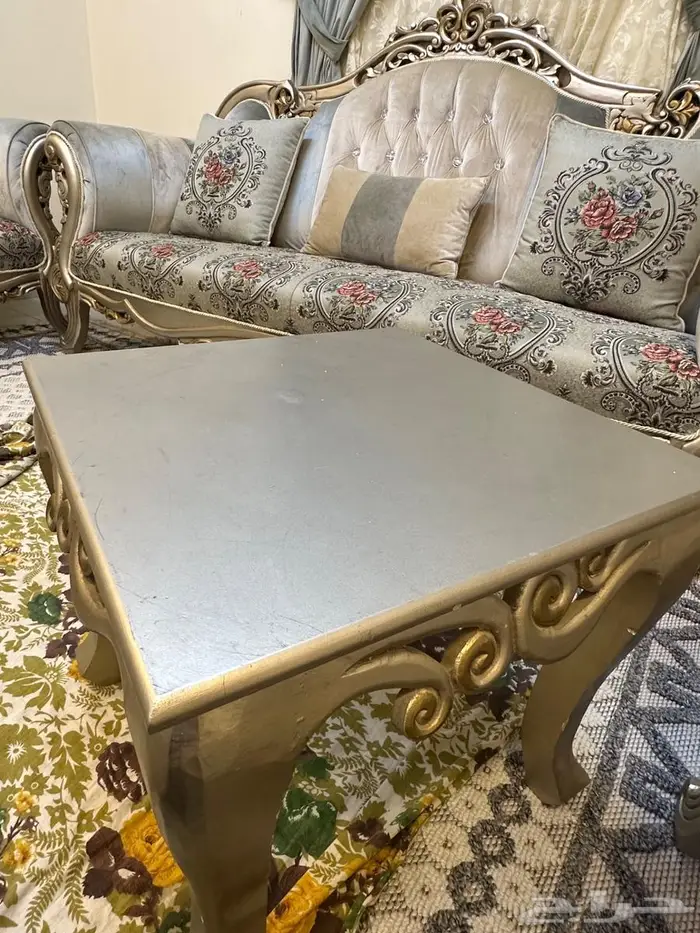 كنب كلاسيك 4