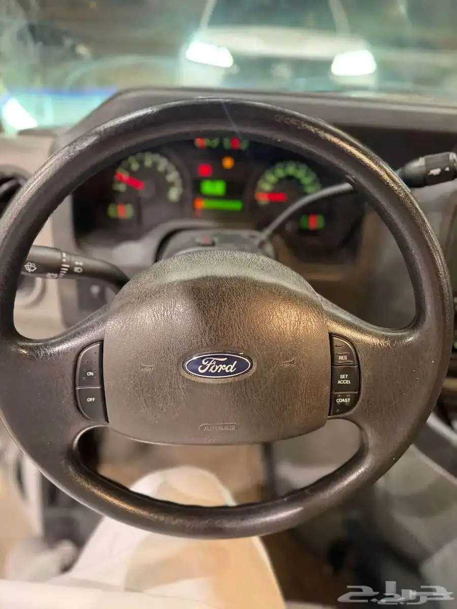 فورد F350 لذوي الاحتيجات الخاصه index