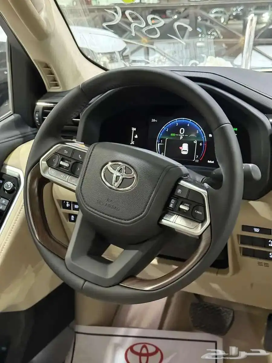 تويوتا لاندكروزر GXR4 بنزين سعودى 2025 كاش فقط 5