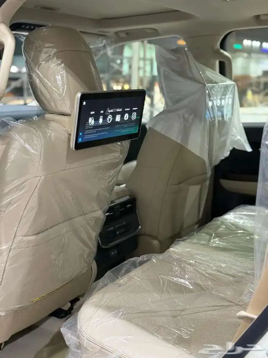 تويوتا لاندكروزر GXR4 بنزين سعودى 2025 كاش فقط 4
