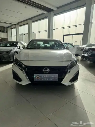 نيسان التيما م 2025 ستاندر و نص فل - سعودي 0