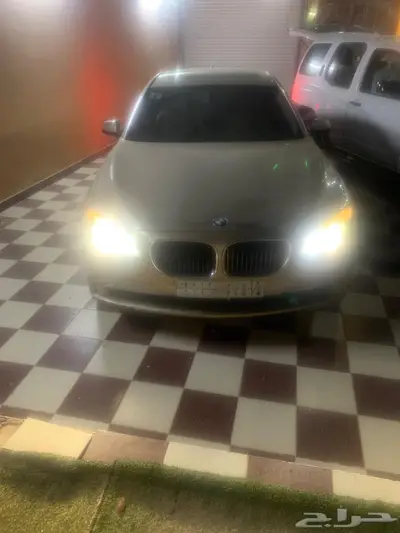 سياره بي ام دبليو 6