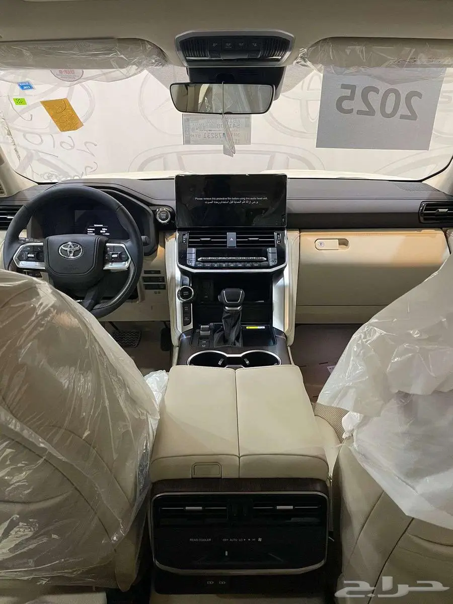 لاندكروزر GXR4 بنزين 2025 كاش واقساط جميع البنوك 5
