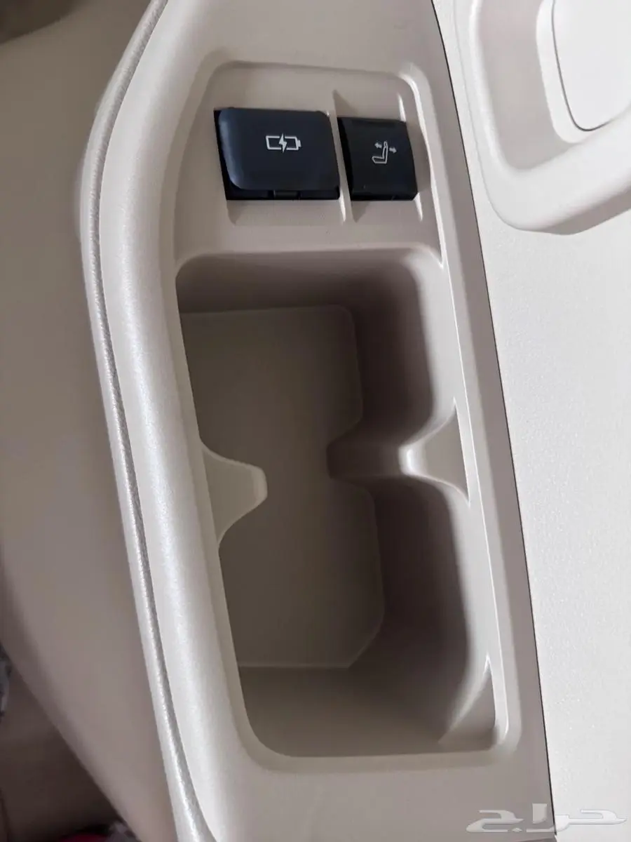لأند كروزر Vxr نص فل بريمي 2025 18