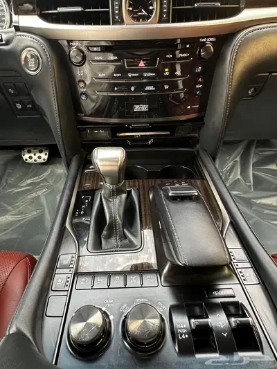 لكسز LX570s موديل 2021 9