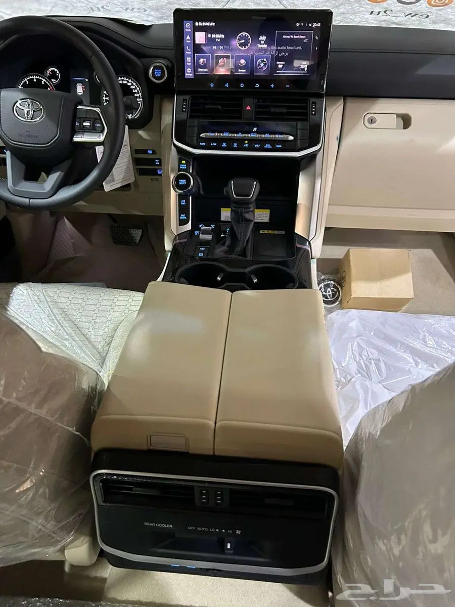 تويوتا لاندكروزر GXR L3 موديل 2024 كاش واجار منتهي بتمليك 6