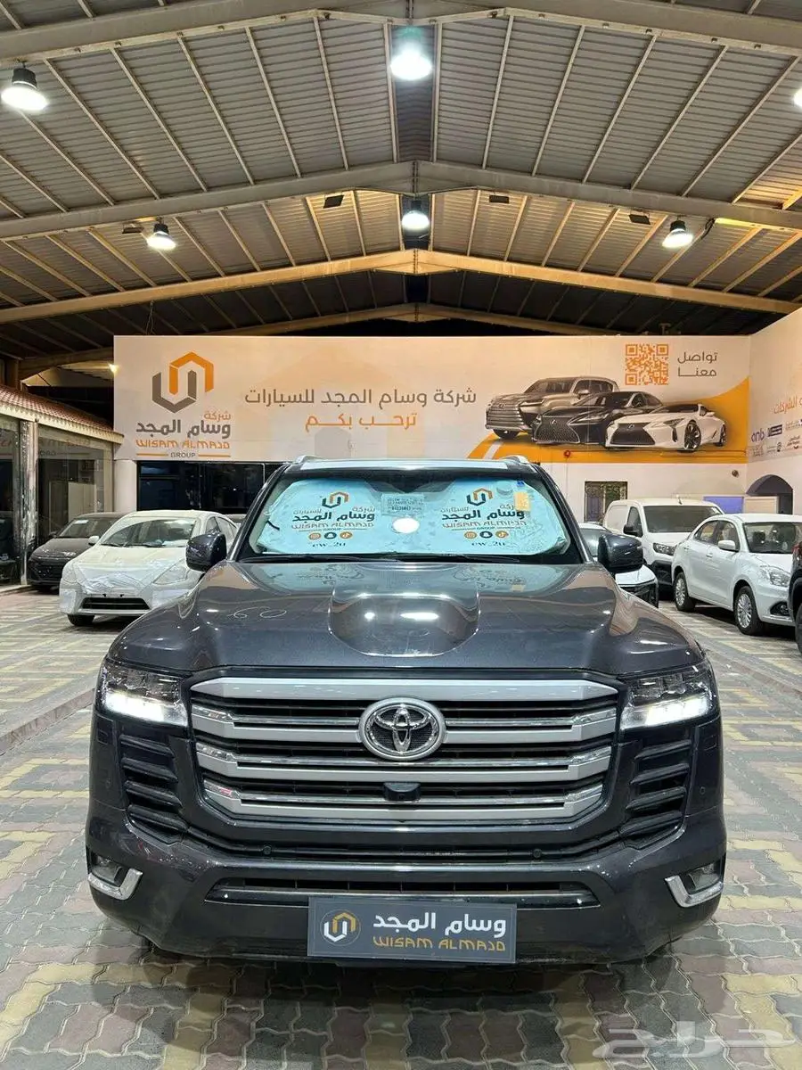 تويوتا لاندكروزر GXR L3 موديل 2024 كاش واجار منتهي بتمليك 0