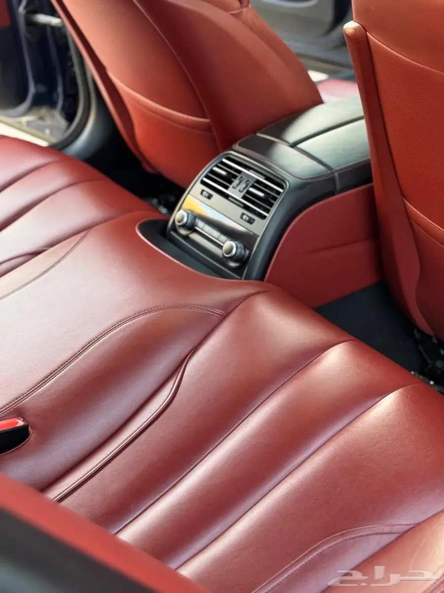 BMW 650i - kit M Performance - ممشى قليل في قمة النظافة 8
