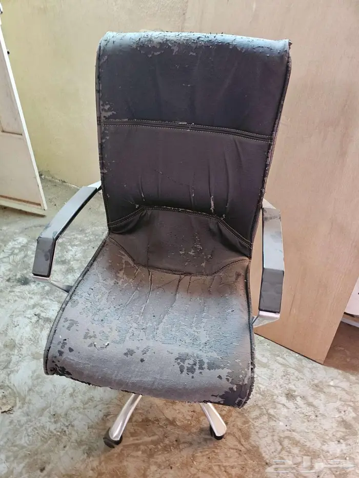 دولاب ومغاسل وكراسي للبيع جملة ومفرق 2