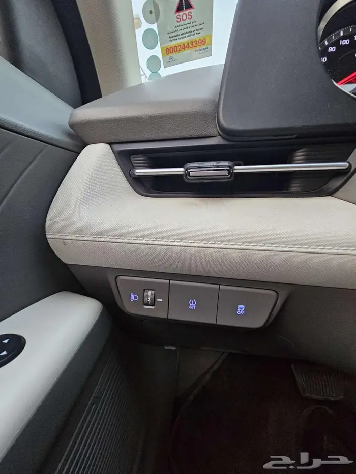 للبيع اكسنت 2024 4