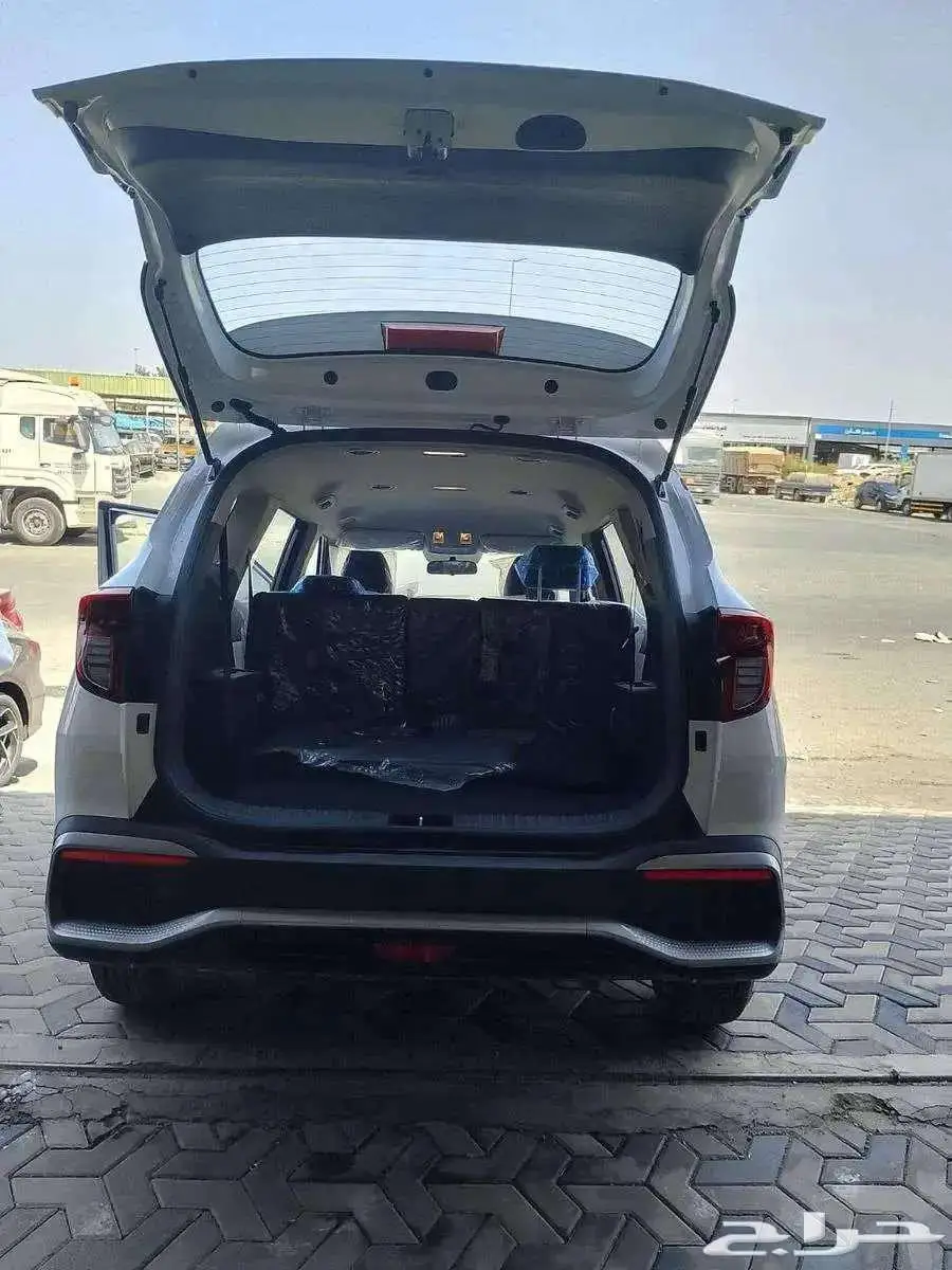 كيا كارينز نص فل موديل 2025 باقل الاسعار 7