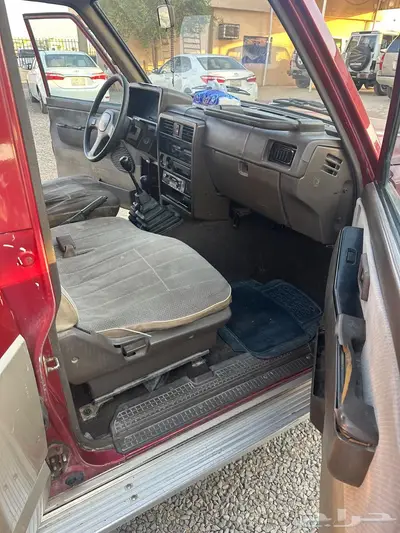 جيب سفاري للبيع موديل 1990م 8