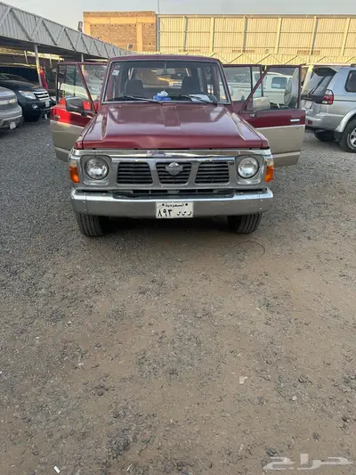 جيب سفاري للبيع موديل 1990م 16