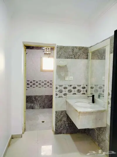 شقق للبيع بالضاحية ب 360 الف 4 غرف 4