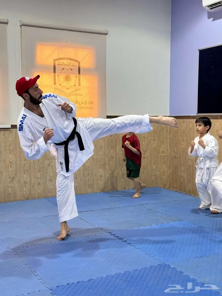 مدرب كاراتية وتخسيس خاص 1