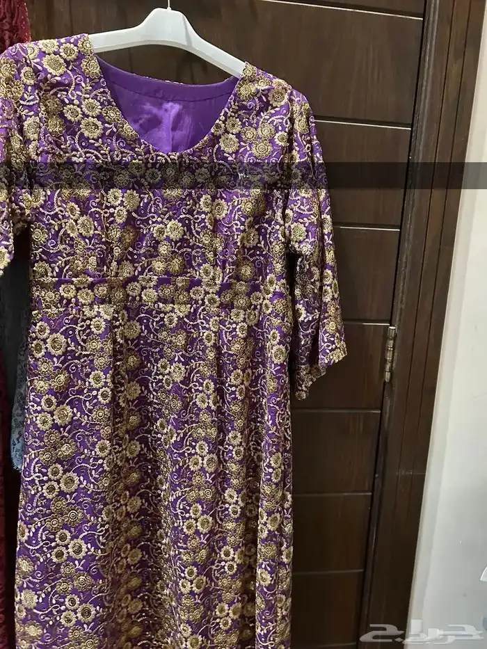 بيع فساتين وتنورات بلايز 10