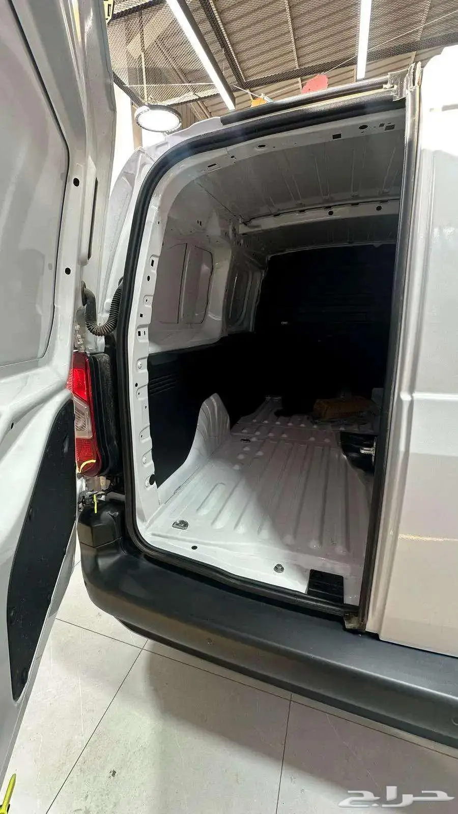 بيجو بارتنر بضاعه-ديزل-جير عادي 24 باسعار مميزه 9