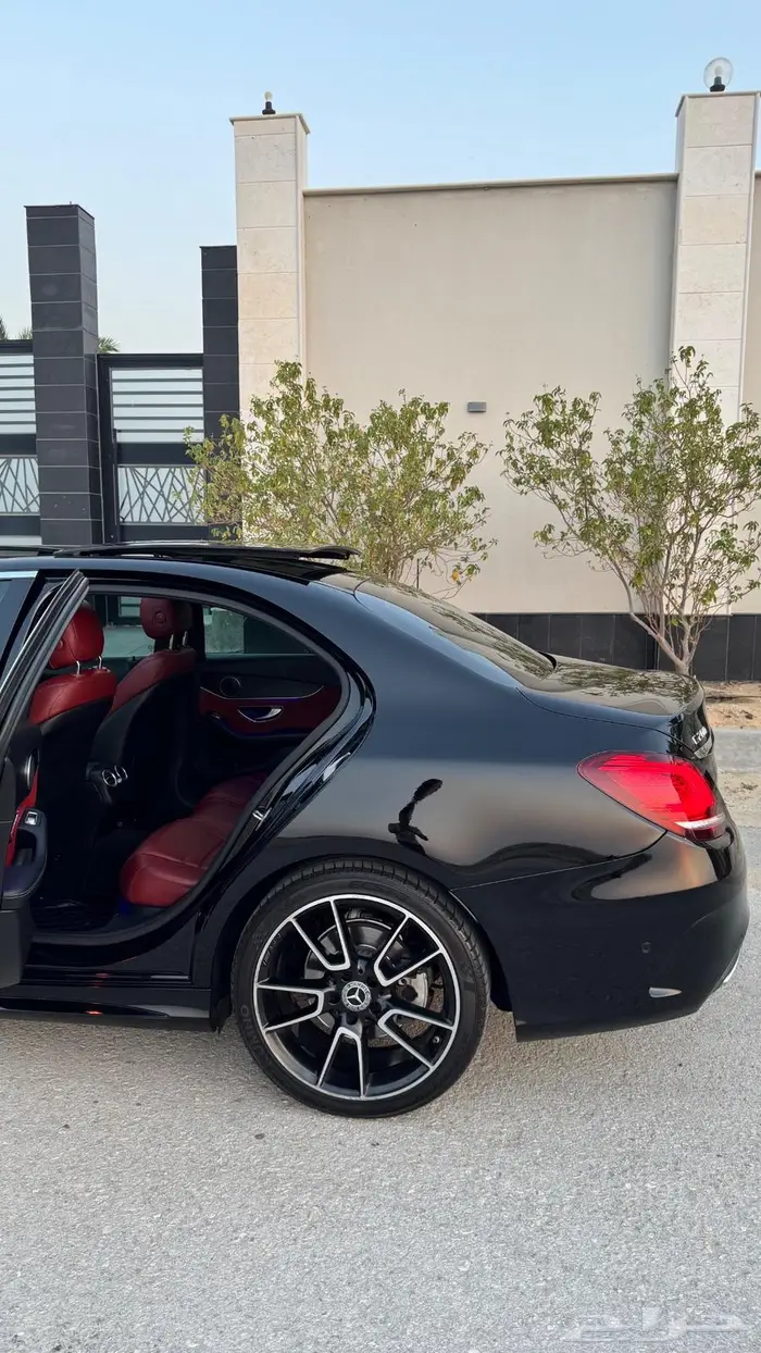 للبيع مرسيدس C200 كت AMG 2019 بحاله الوكاله 10