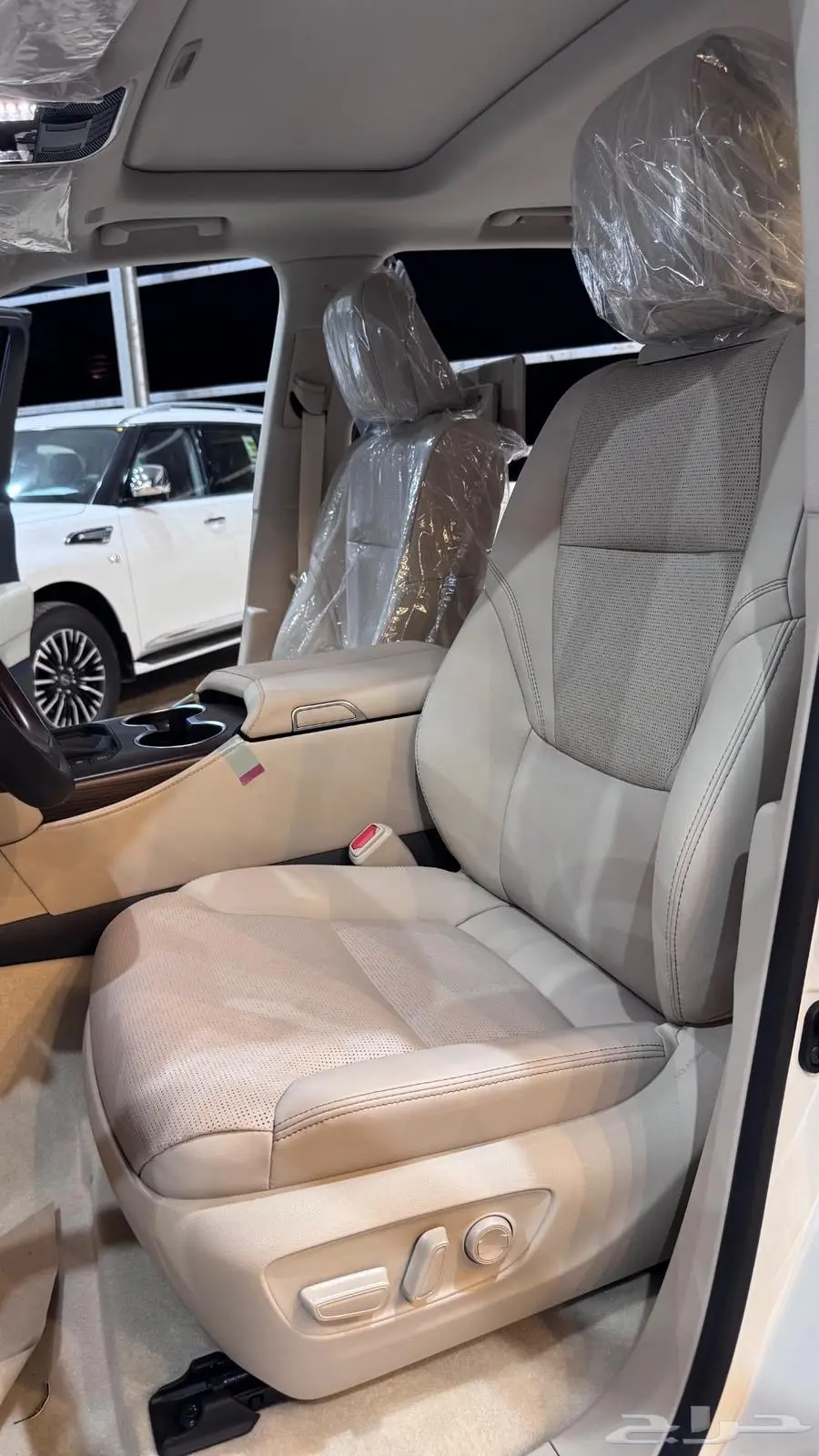 لأند كروزر Vxr نص فل بريمي 2025 29