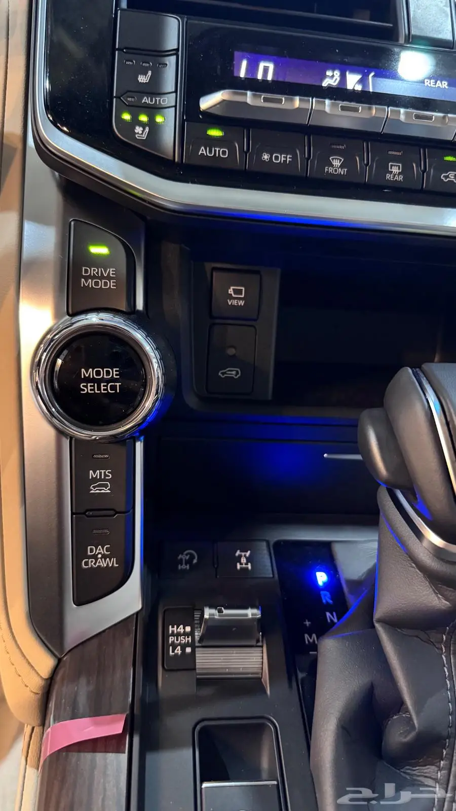 لأند كروزر Vxr نص فل بريمي 2025 24