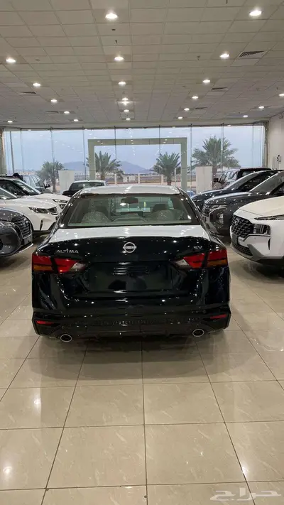 نيسان التيما نص فل SV موديل 2025 كاش - بنك 4
