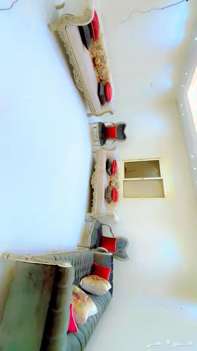 طقم كنب 11 شخص شبه جديد 1