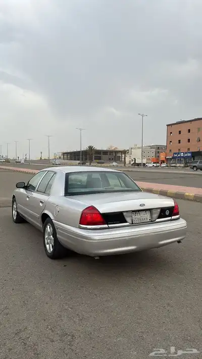 فورد فكتوريا 2011 سعودي 3