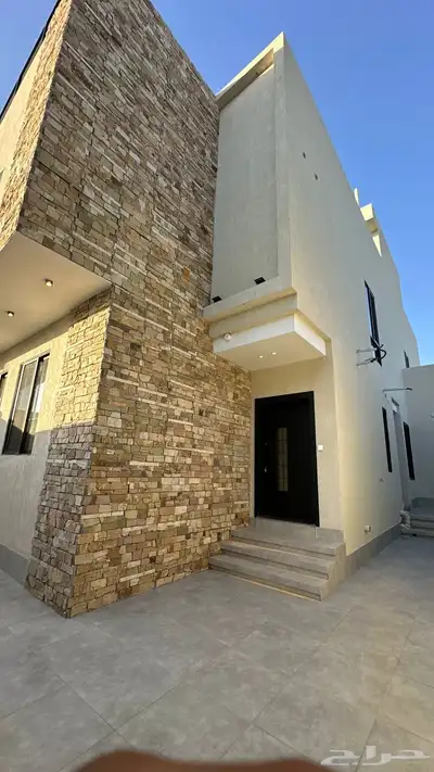 فيلا في حي السداد ب مليون و 730 الف فقط 0