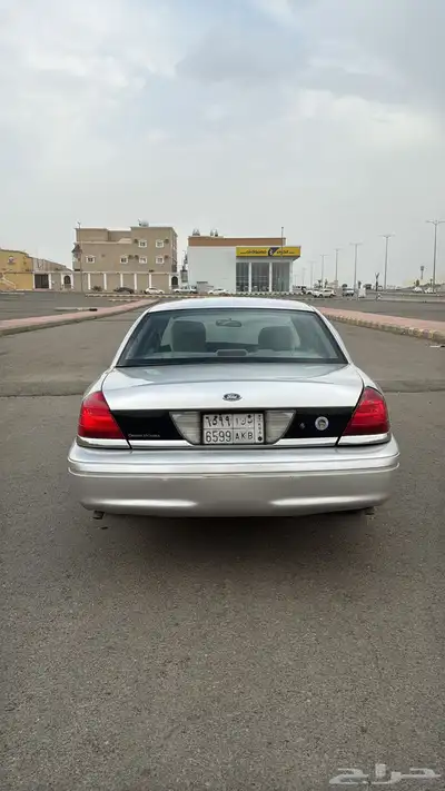 فورد فكتوريا 2011 سعودي 4