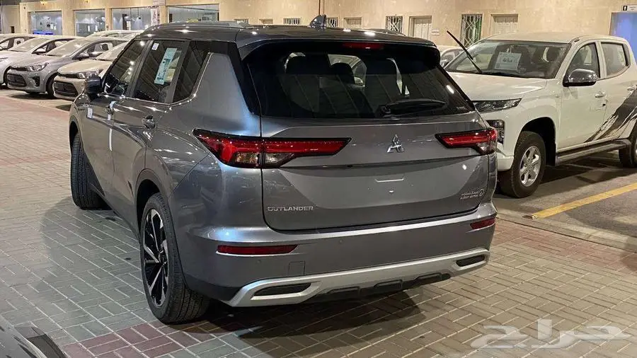 عرض خااص ميتسوبيشي اوتلاندر نص فل موديل 2025 2