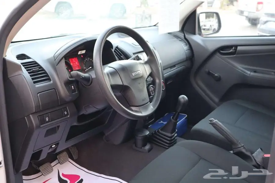 ايسوزو ديماكس جوانب 2025محرك 1900 CC 150حصان 8