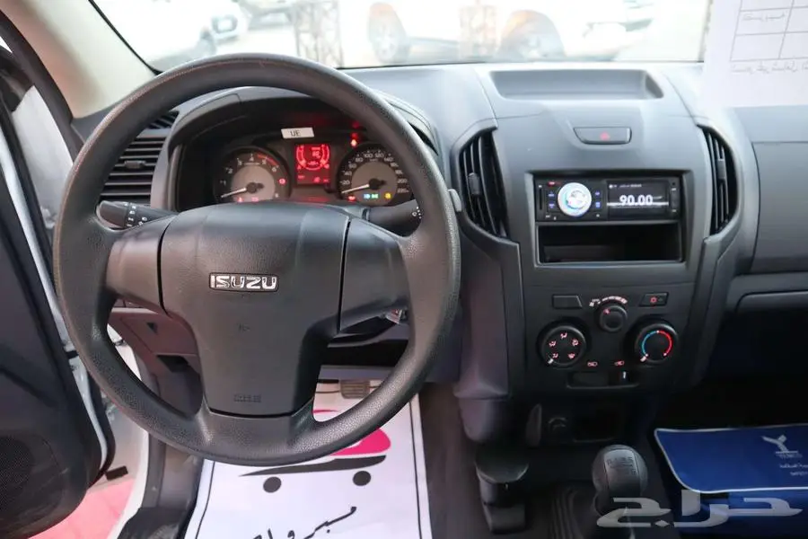 ايسوزو ديماكس جوانب 2025محرك 1900 CC 150حصان 7