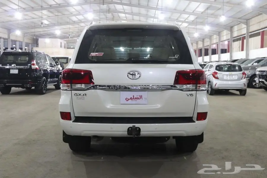 تويوتا لاندكروزر GXR فل كامل 2020 1