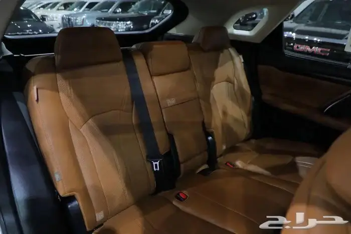 ليكزس RX 350 BB فل كامل بانوراما بنزين موديل 2022 12